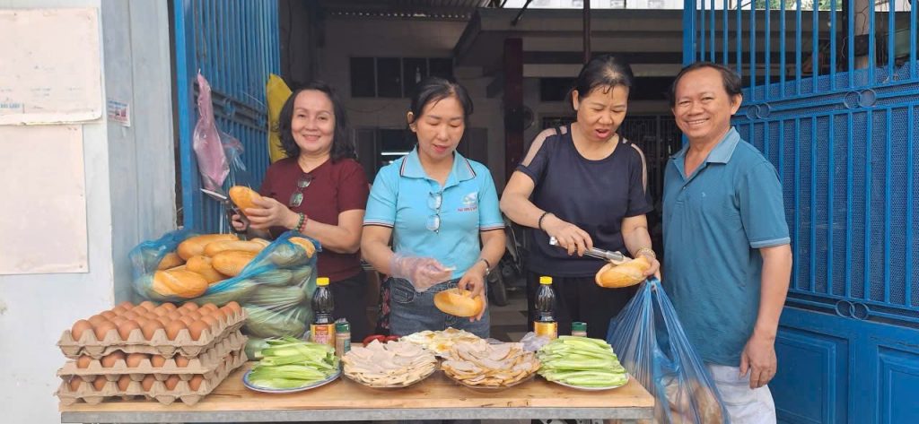 Ấm áp nghĩa tình mùa Vu Lan 2026 2