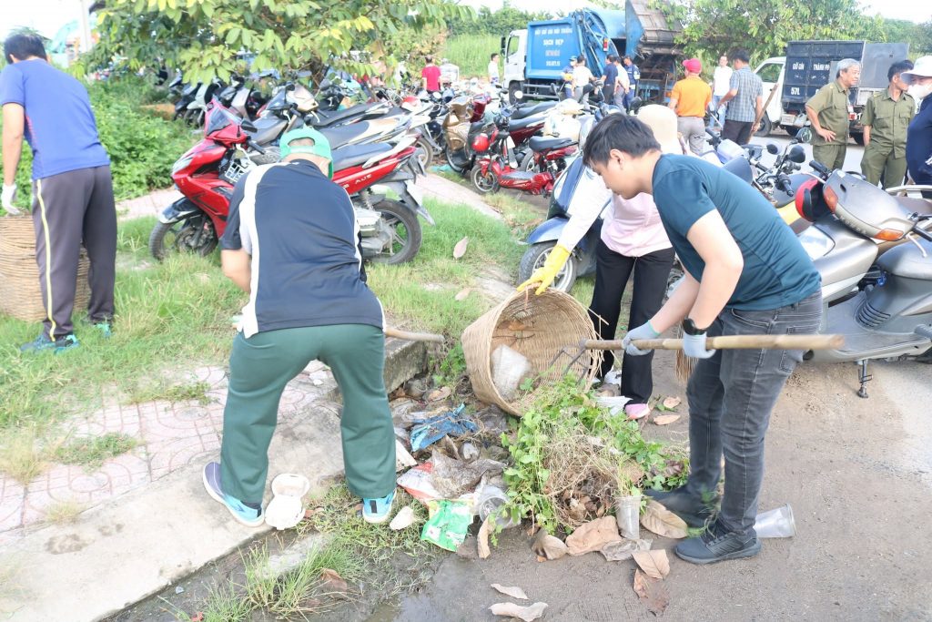ra quan tong ve sinh moi truong 5